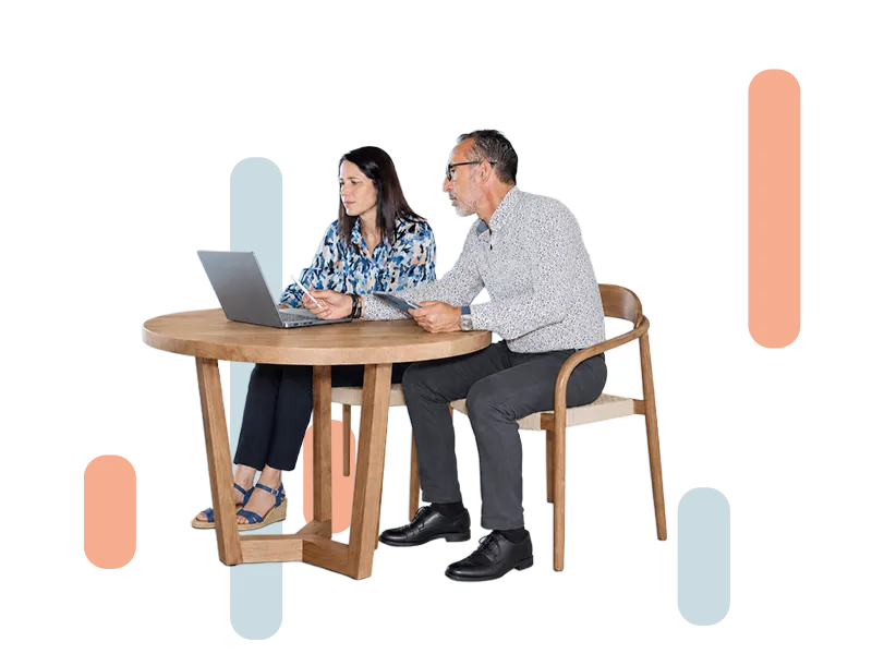 Consultant Optimum Gestion accompagnant une dirigeante dans l’analyse de son activité